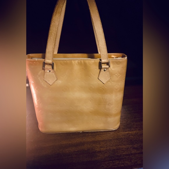 LOUIS VUITTON Monogram Vernis Houston - Picture 16 of 16